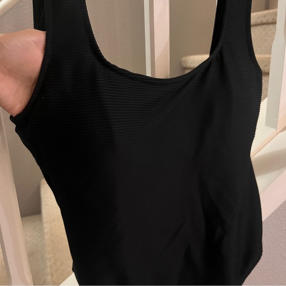 Women's J. Crew Monokini One Piece Low back Swim Black Size 10 - Picture 11 of 11